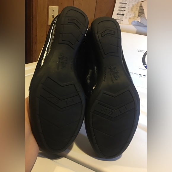 Life Stride Soft System Loafer Size 7M - Picture 3 of 14